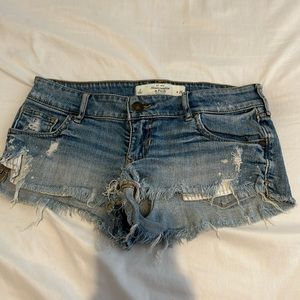 Abercrombie & Fitch distressed shorts